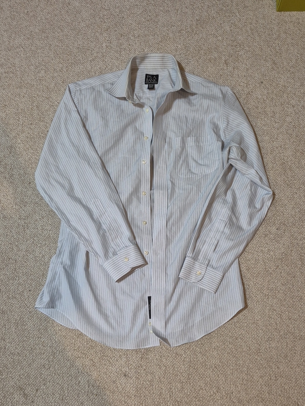 Jos. A. Bank Traveler's Collection Tailored Fit Dress Shirt – 15½ / 33